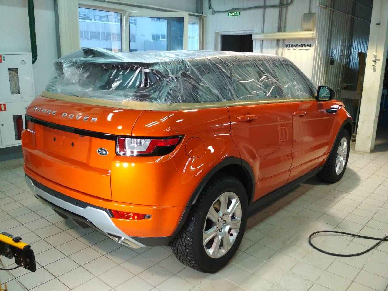 Керамическое покрытие для Renege Rover Evoque Керамическое покрытие для Renege Rover Evoque