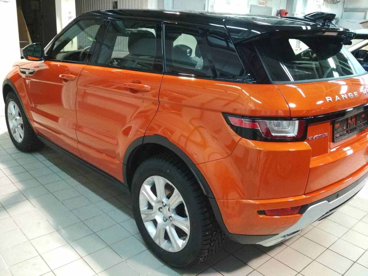 Керамическое покрытие для Renege Rover Evoque Керамическое покрытие для Renege Rover Evoque